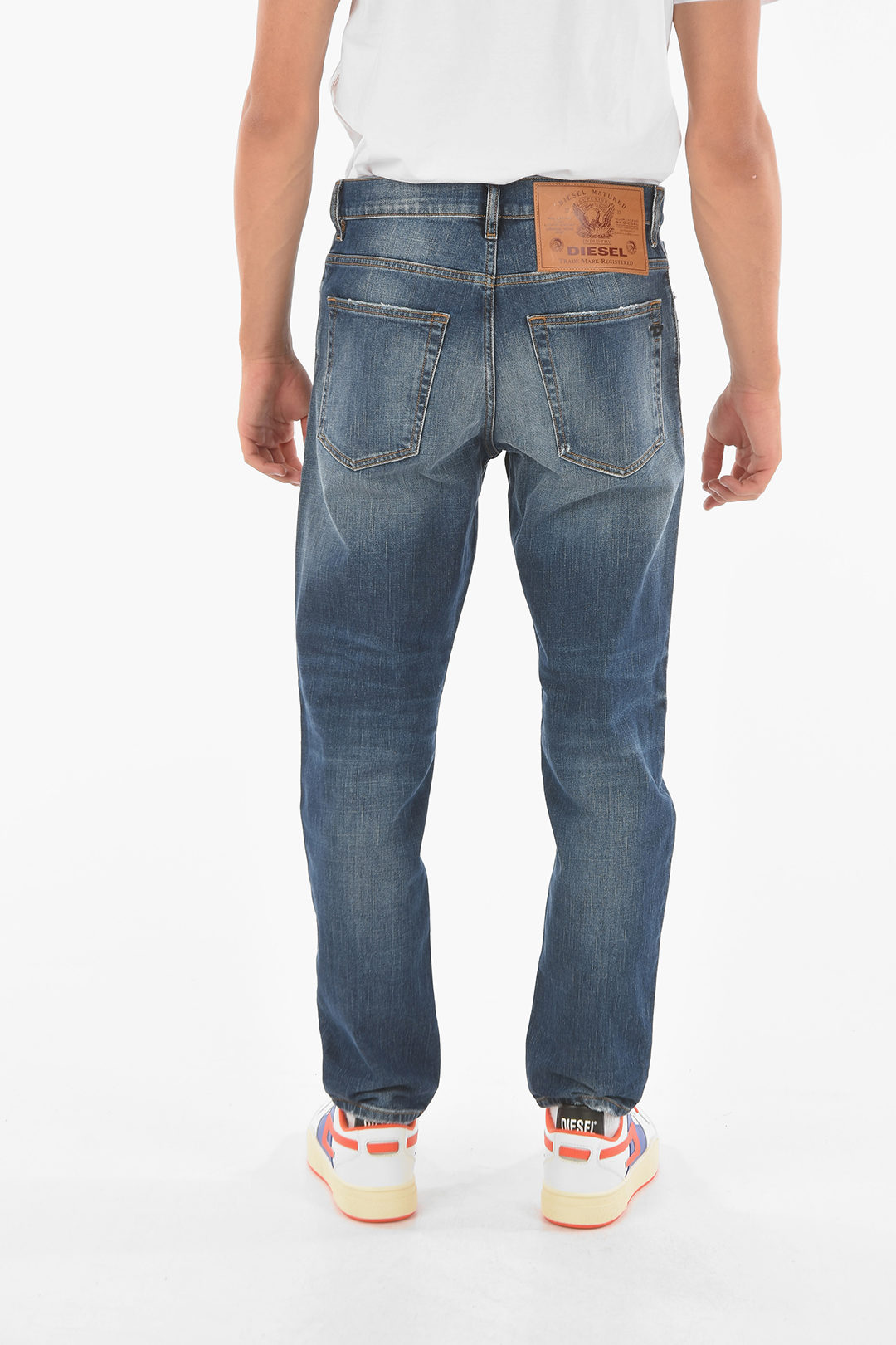 Deskundige Savant Verniel Diesel 17cm visible stitching D-FINING Tapered fit Jeans L32 men - Glamood  Outlet