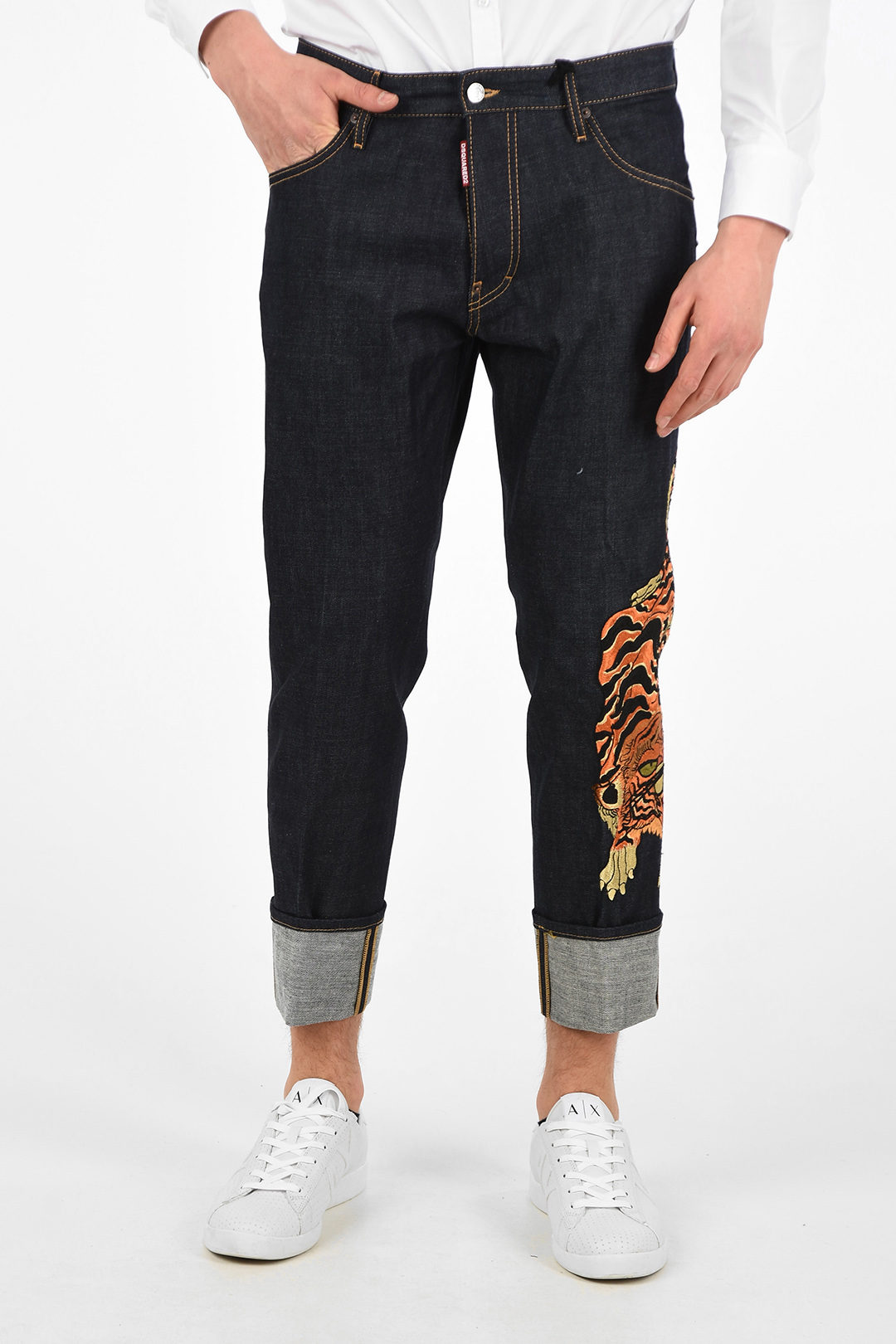 solo Sjov brænde Dsquared2 19cm Tiger-Embroidery Low-Waist RUN DAN Cropped Jeans men -  Glamood Outlet