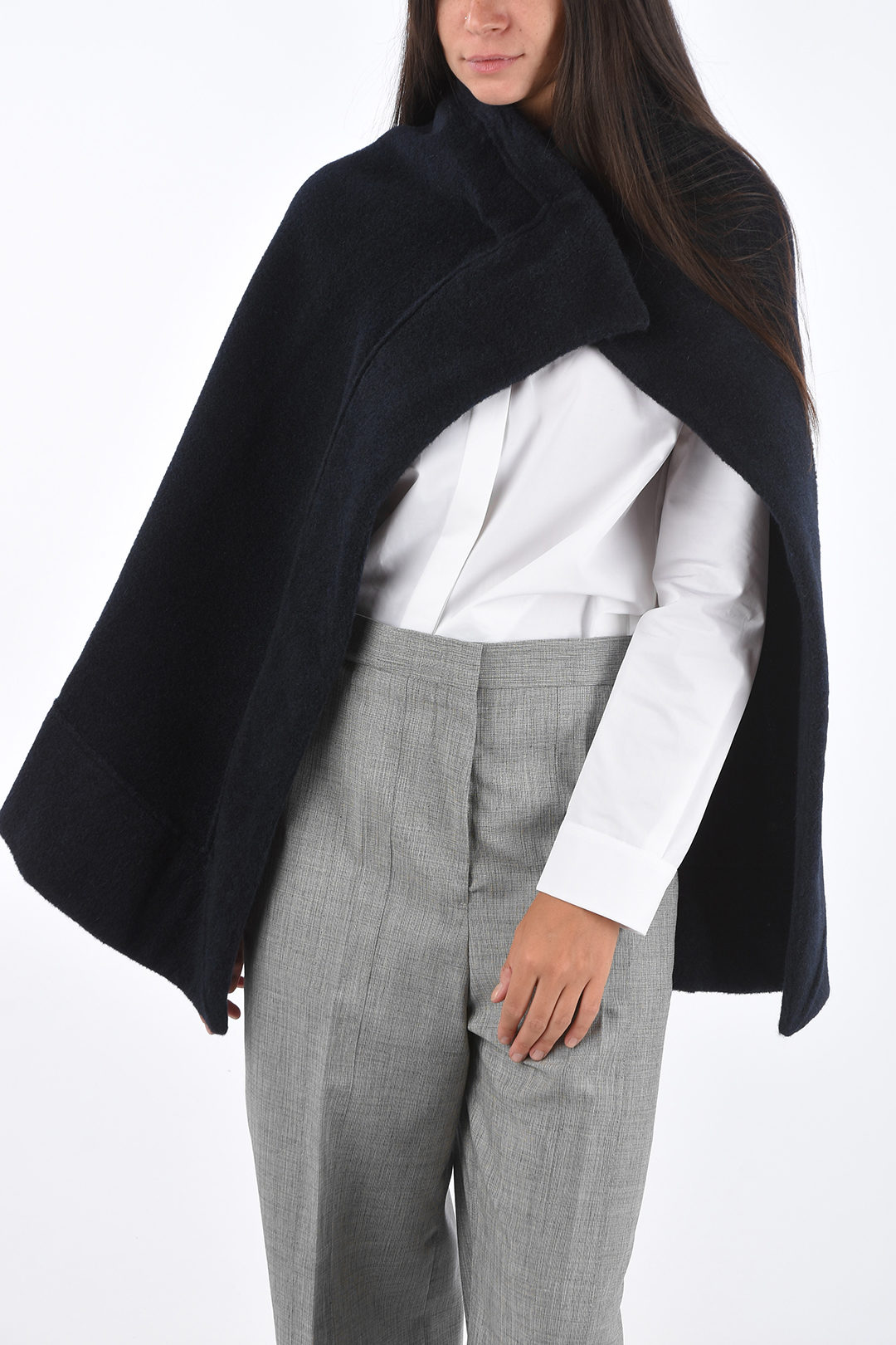 2 Button LABRIE Cape