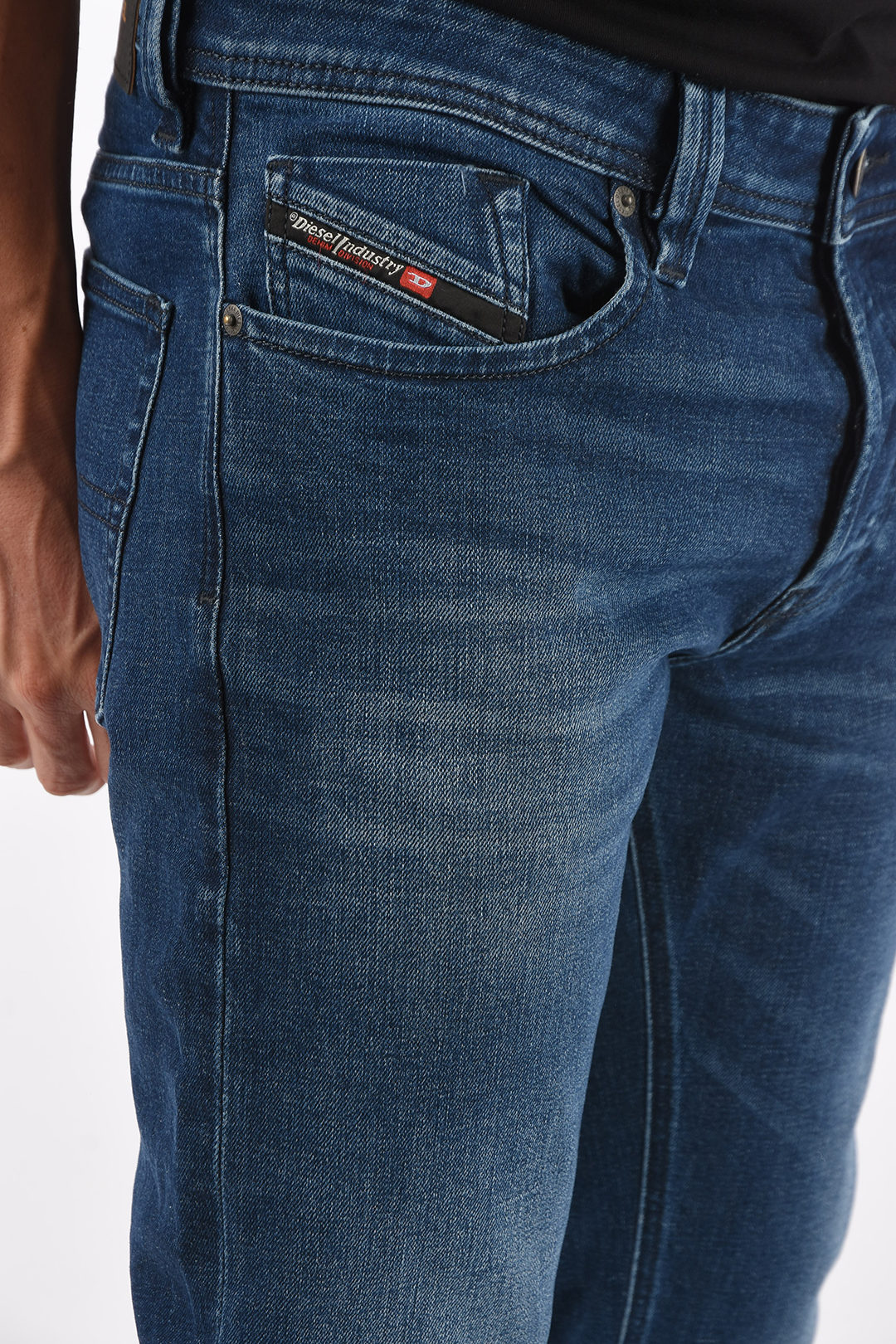 Diesel 20cm straight fit LARKEE-X jeans L.32 men - Glamood Outlet