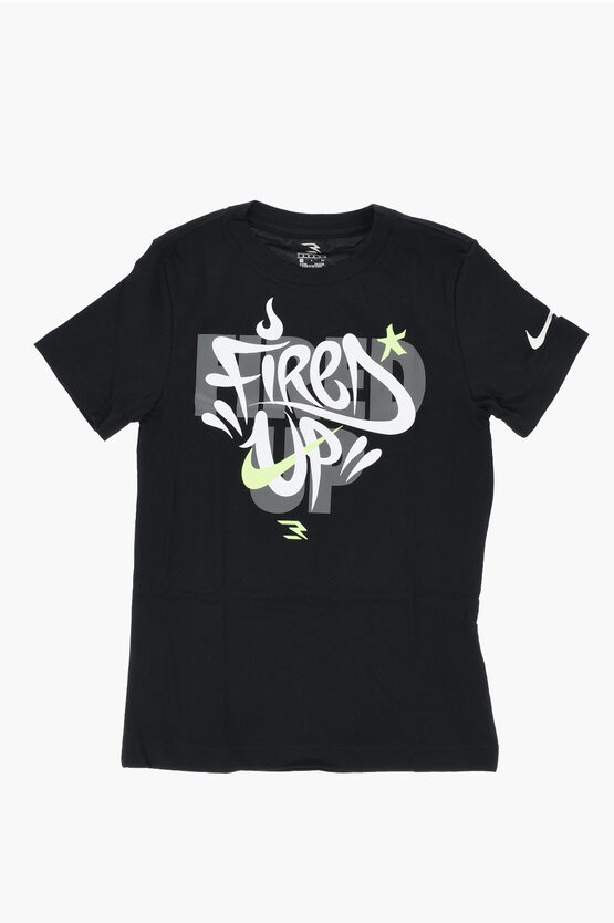 3 BRAND T-shirt Girocollo FIRED UP in Cotone con Stampa Graffiti Frontale