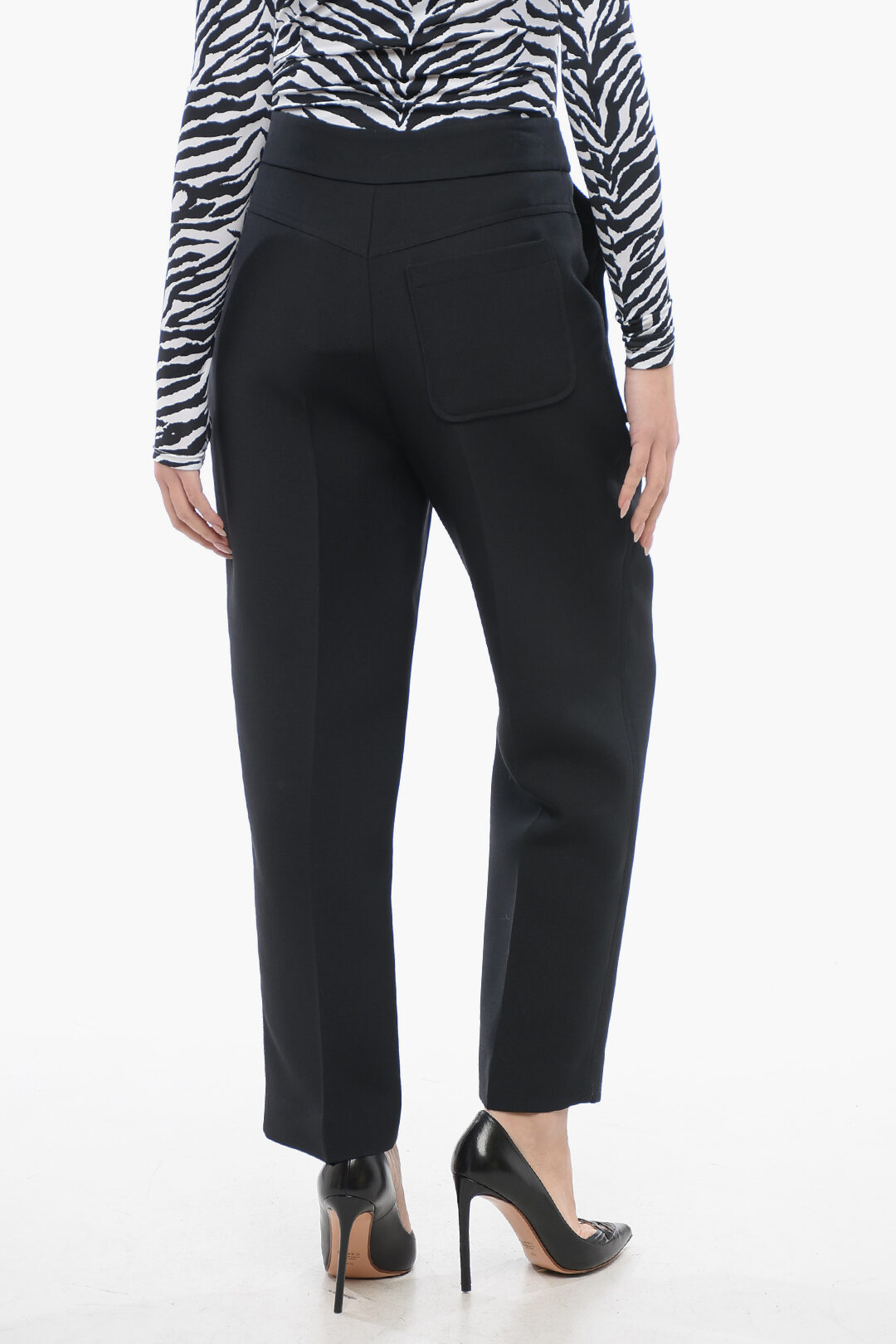 Gail 2-Toned Deep Pockets Cropped Pants
