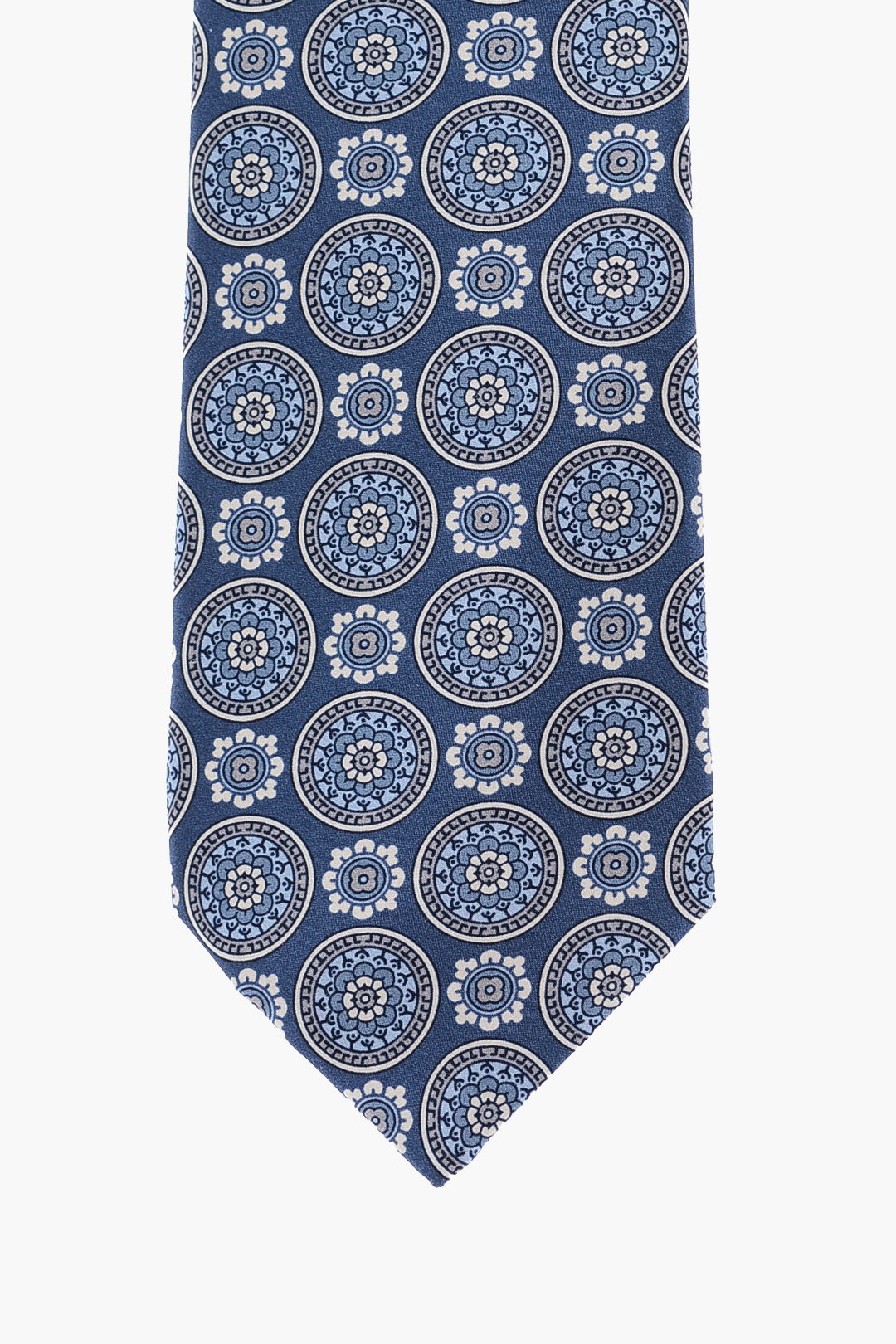 white kipper tie