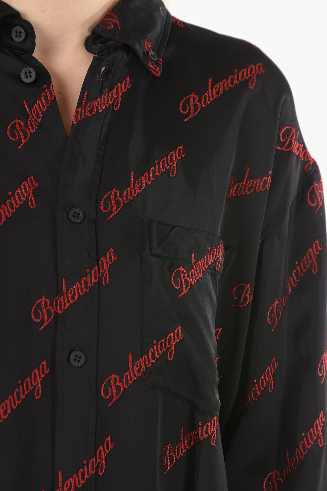 Tシャツ・カットソー BALENCIAGA Asymmetric shirt with logo embroidery Balenciaga Asymmetric Shirt With Logo Embroidery | italist