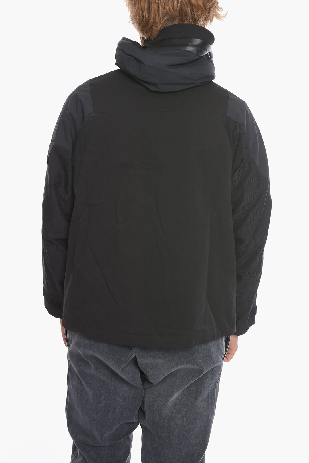 White Mountaineering BLK Multipocketed Windbreaker with