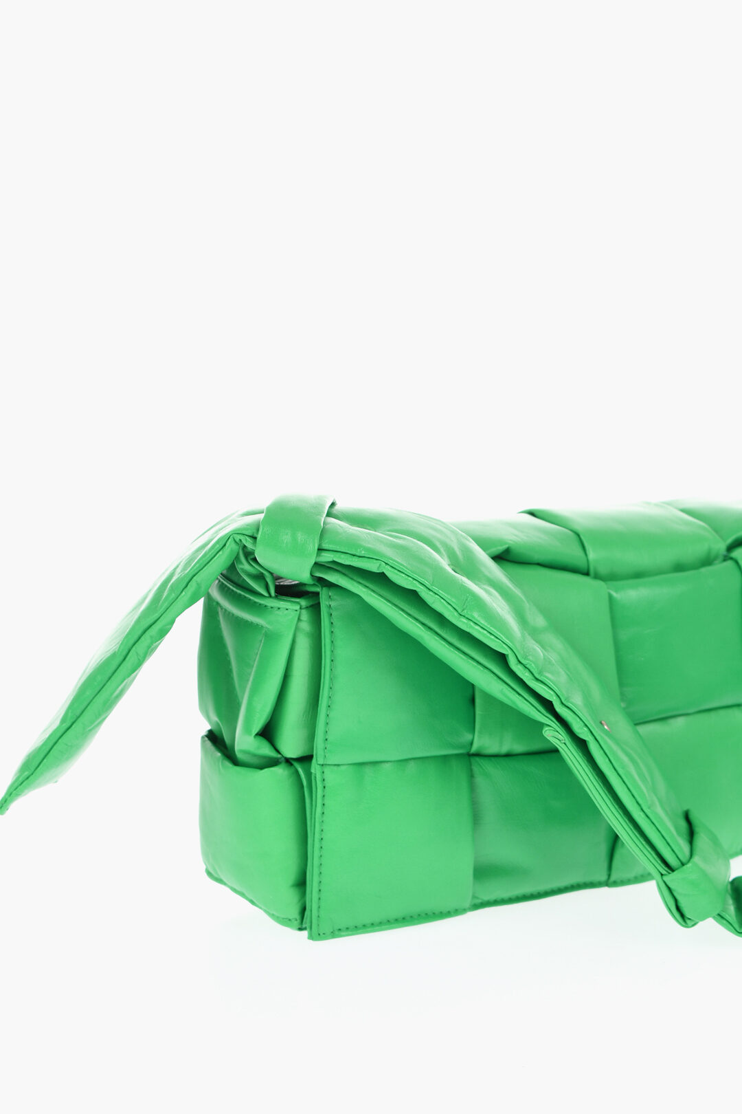 ショルダーバッグ・ポシェット Bottega Veneta Army Green Leather Concert Crossbody Bag Concert leather crossbody bag in green - Bottega Veneta