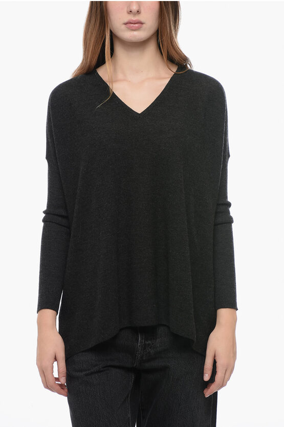 Shop Gentryportofino Cashmere Oversized Sweater With Ribbed Sleeves