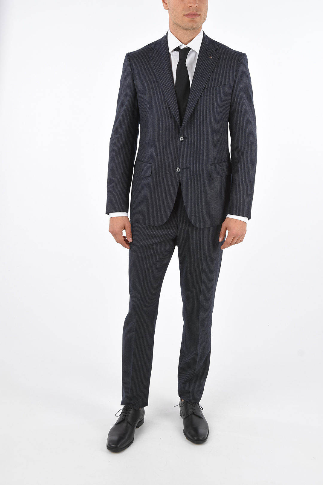【18％OFF】 2 RIGHT Pinstriped COLLECTION CC Corneliani Button men Suit スーツ
