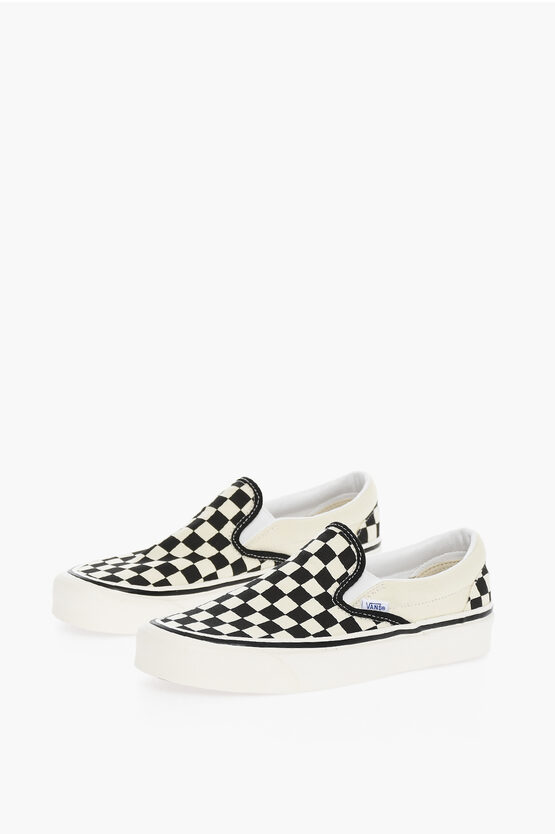 Vans Checkered Print Fabric Classic Slip-on Sneakers In Black