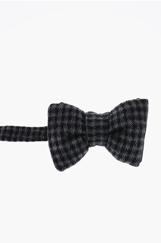 Shop Tom Ford Checkered Wool Bow-tie