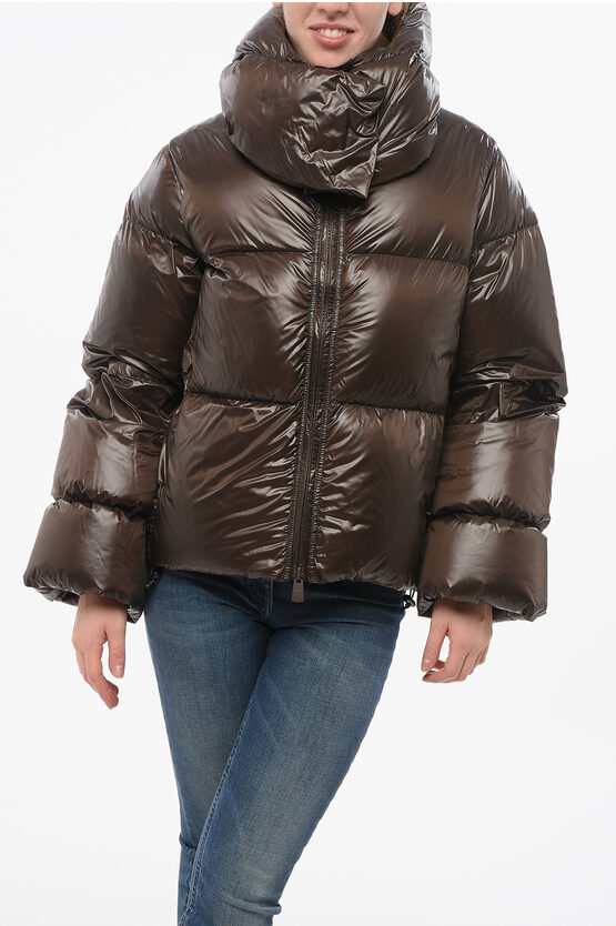Bacon Collar-shaped Hood Storm Down Jacket In Black