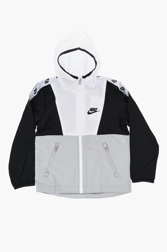 Nike Colour Block Jacket With Logoed Side Band