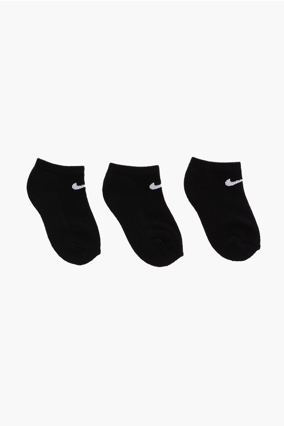 Nike Contrasting Logo Solid Color 3 Socks Set In Black