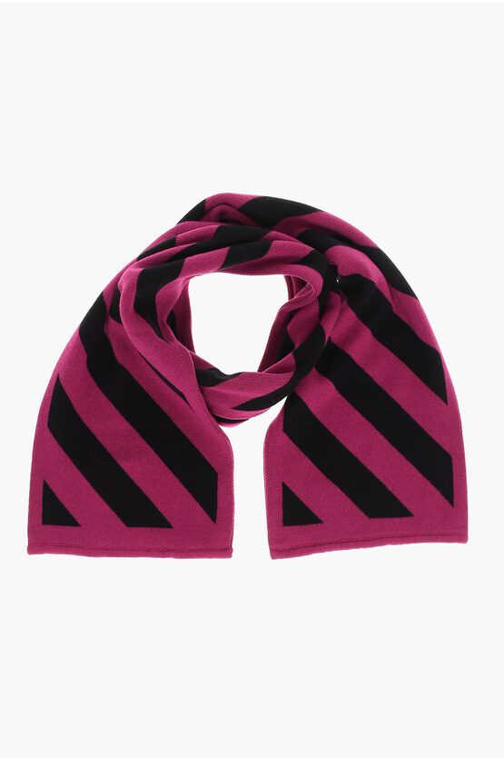 Off-white Cotton Arrows Cross Scarf In Gray