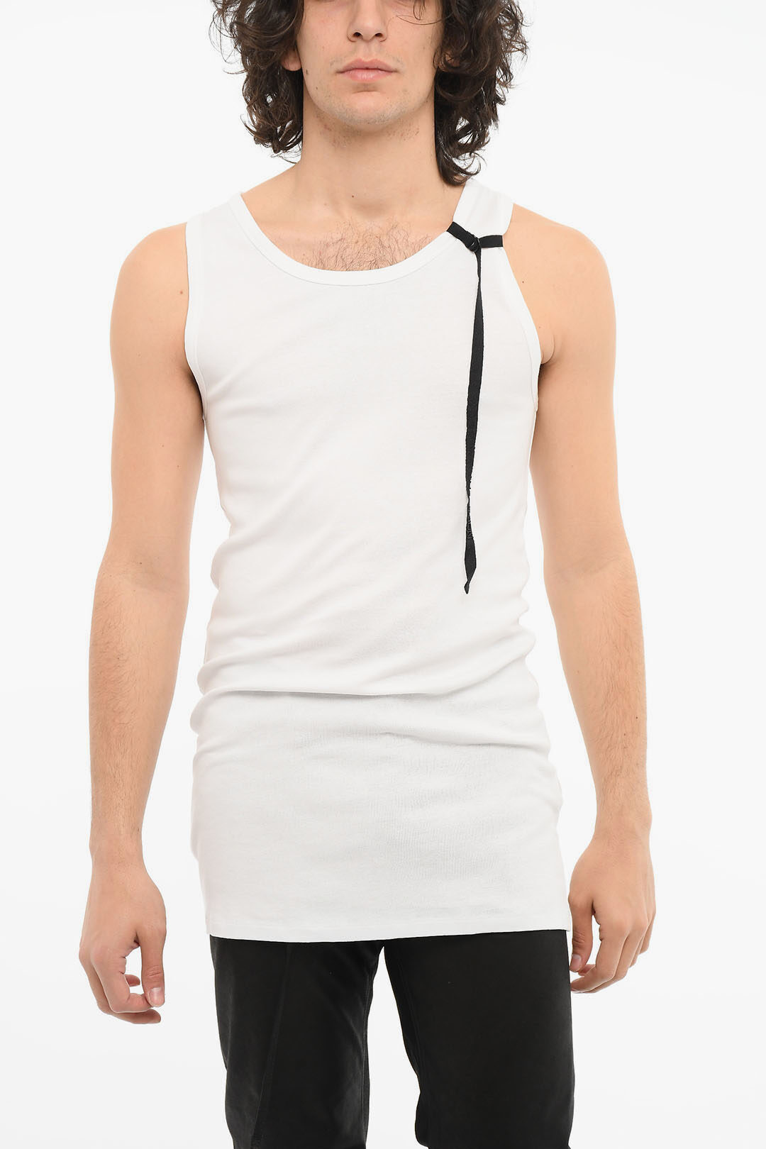 ANN DEMEULEMEESTER メンズ　タンクトップ ANN DEMEULEMEESTER | タンクトップ ブラック メンズ | YOOX