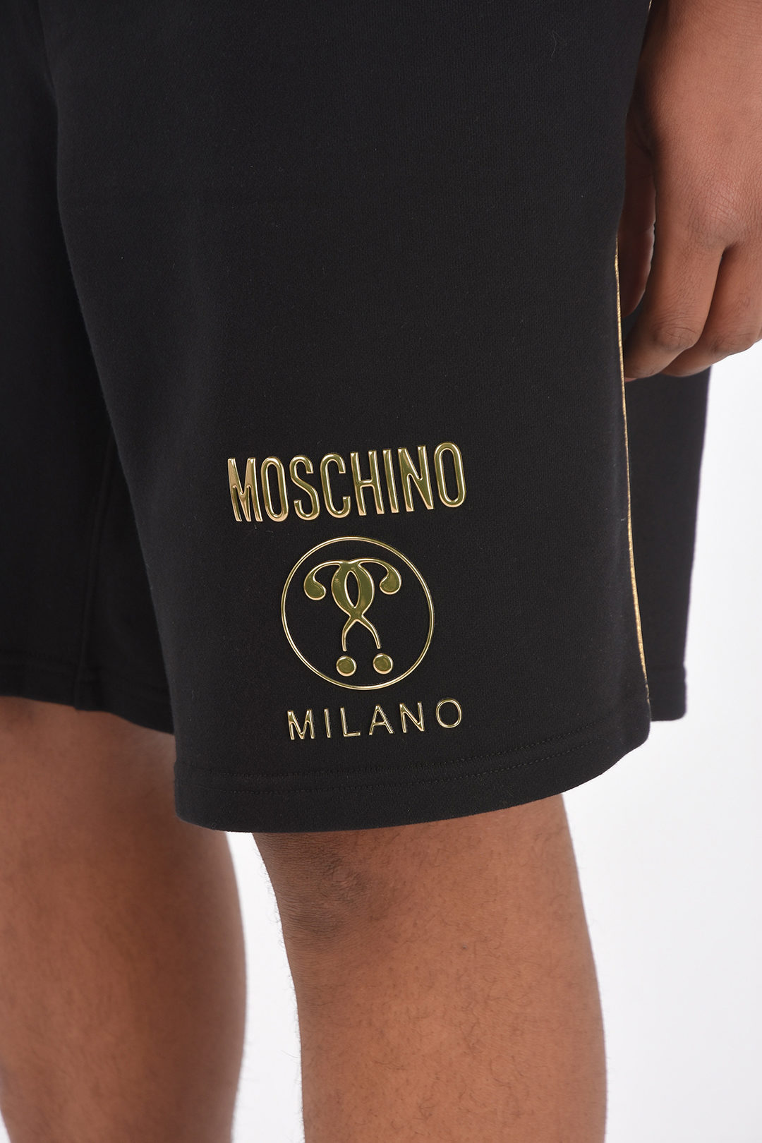 【送料&関税込】Moschino Shorts With Pockets Moschino Men's Sweat Shorts with Side Taping | Neiman Marcus