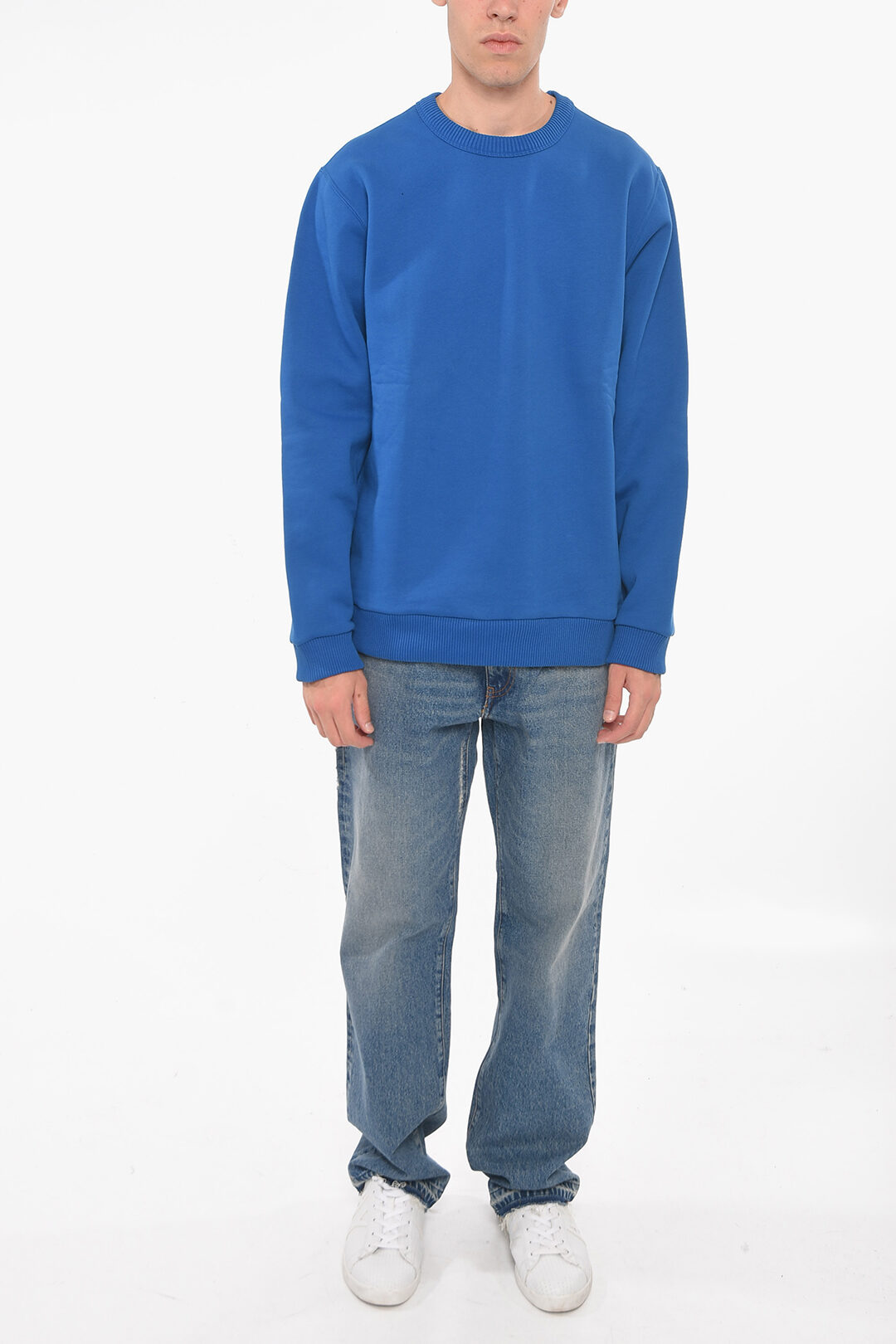 https://data.glamood.com/imgprodotto/crew-neck-burberry-limited-fleece-cotton-sweatshirt_1370123_zoom.jpg
