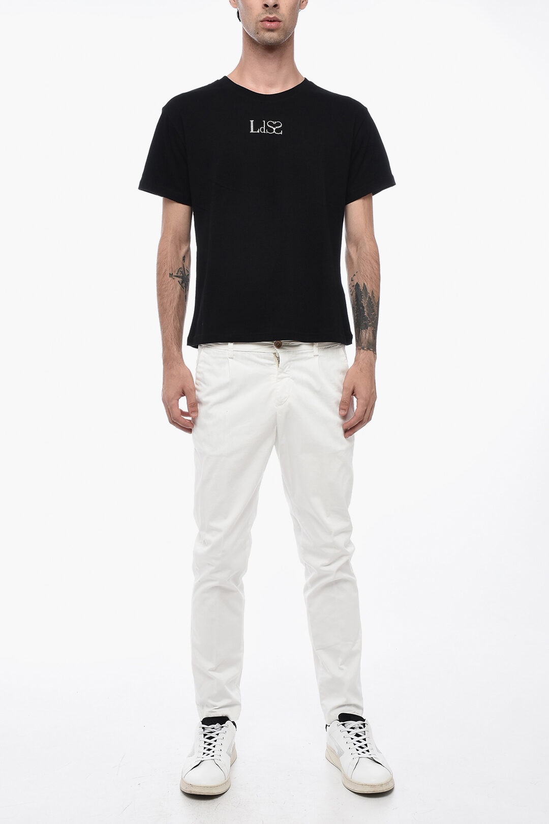 LUDOVIC DE SAINT SERNIN 売れ筋商品|||ルドヴィック ド サン セルナン Tシャツ トップス レディース T-shirts Black Black Crystal-Cut T-Shirt by Ludovic de Saint Sernin on Sale