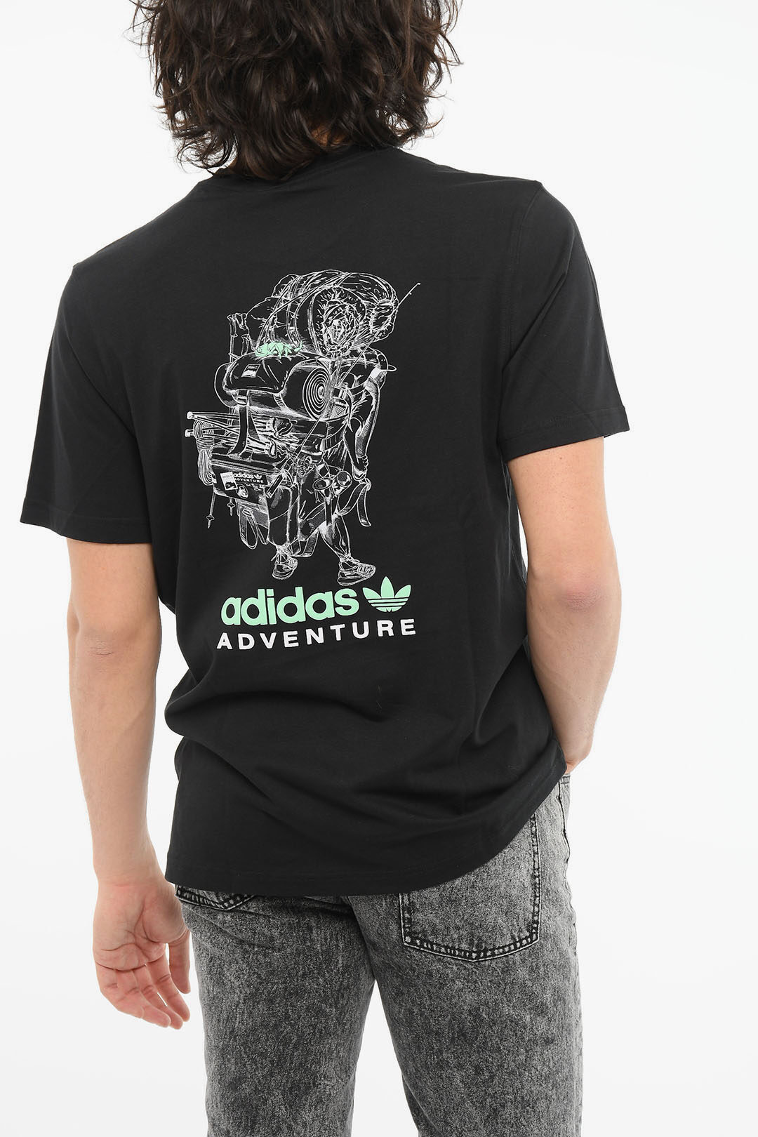 Elasticiteit Armoedig Suradam Adidas Crewneck T-shirt with Debossed Print men - Glamood Outlet