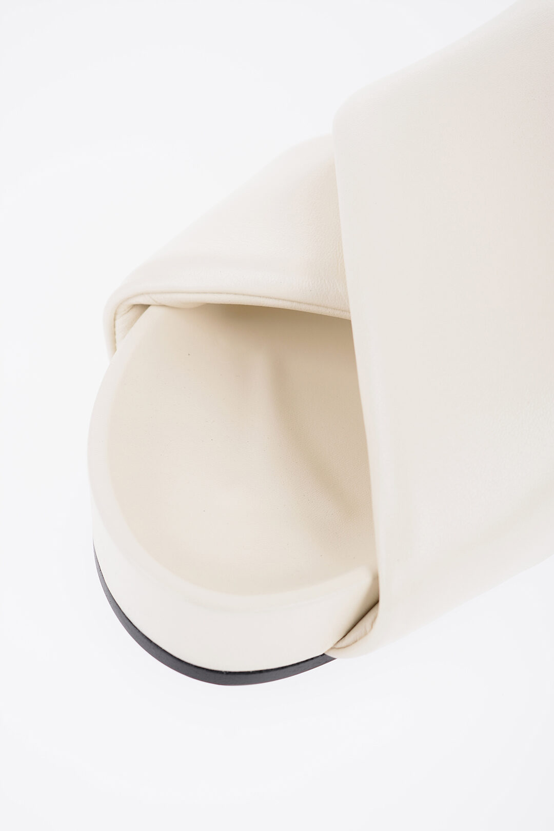 【送料&関税込】Jil Sander Crisscross Sandal Criss-Cross Sandals in Natural – SVRN