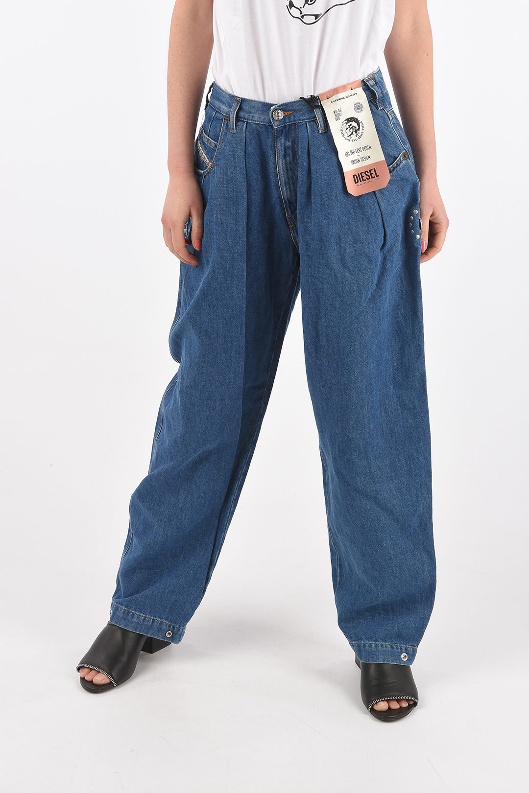 Diesel double pleat D-CONCIAS-SP4 baggy jeans L.32 women - Glamood Outlet