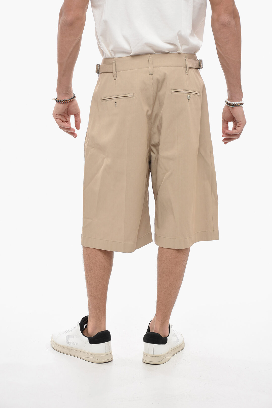 Lemaire Double Pleat High Waisted Shorts men - Glamood Outlet
