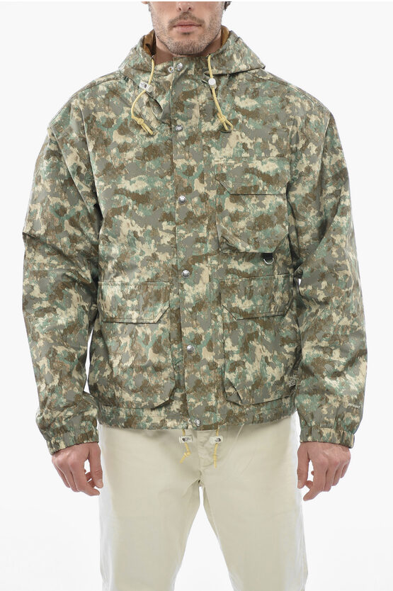 The North Face Dryvent Camouflage Patterned Windbreaker With Utility Pocket In Green