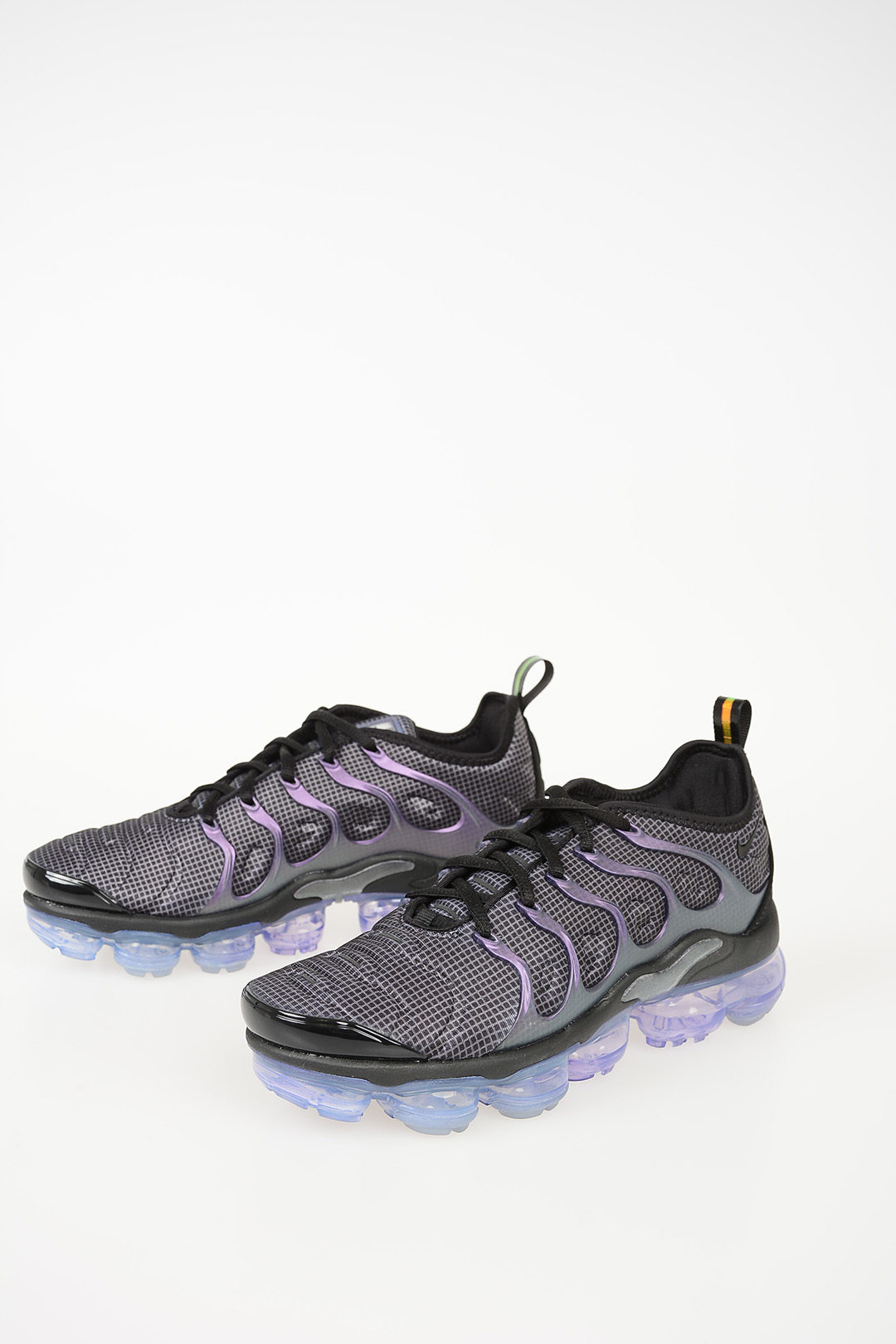 nike cloth shoes