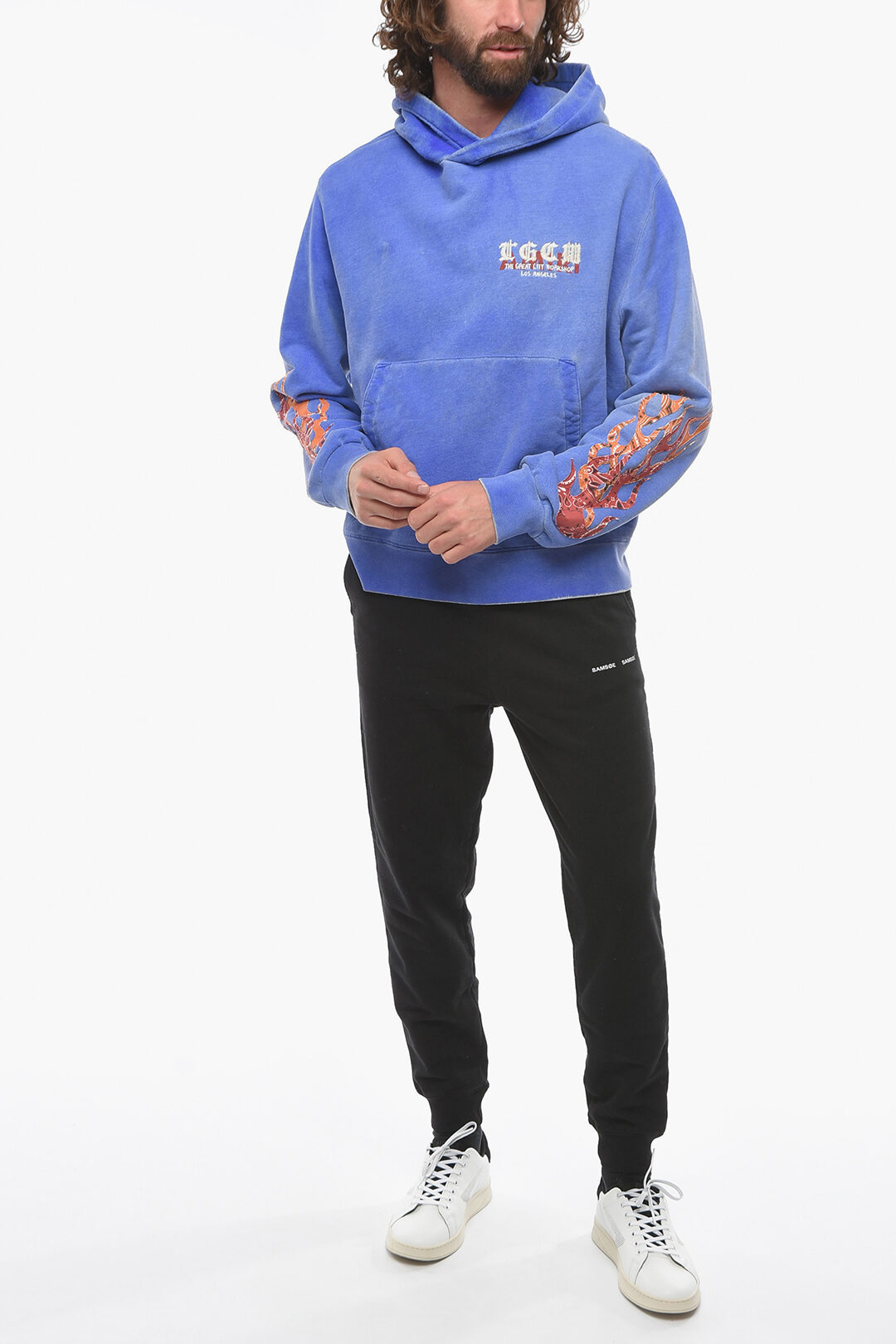 関税込◆個性が光る◆AMIRI◆フード付きスウェット 関税込◇個性が光る◇AMIRI◇フード付きスウェット