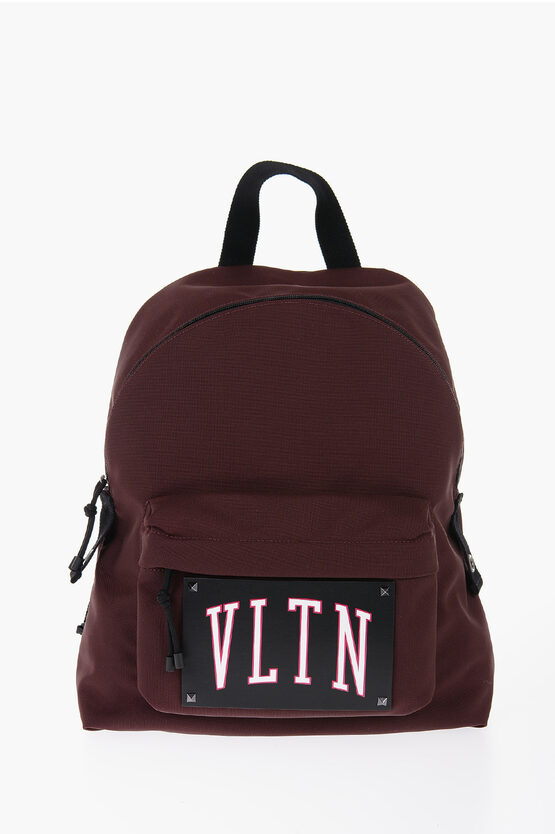 Valentino Garavani Garavani Vltn Solid Color Backpack With Logoed Leather Appli In Burgundy