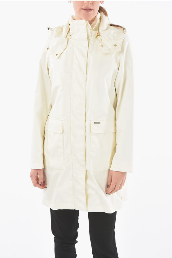 Woolrich Hidden Closure Walker Parka With Removable Hood In White