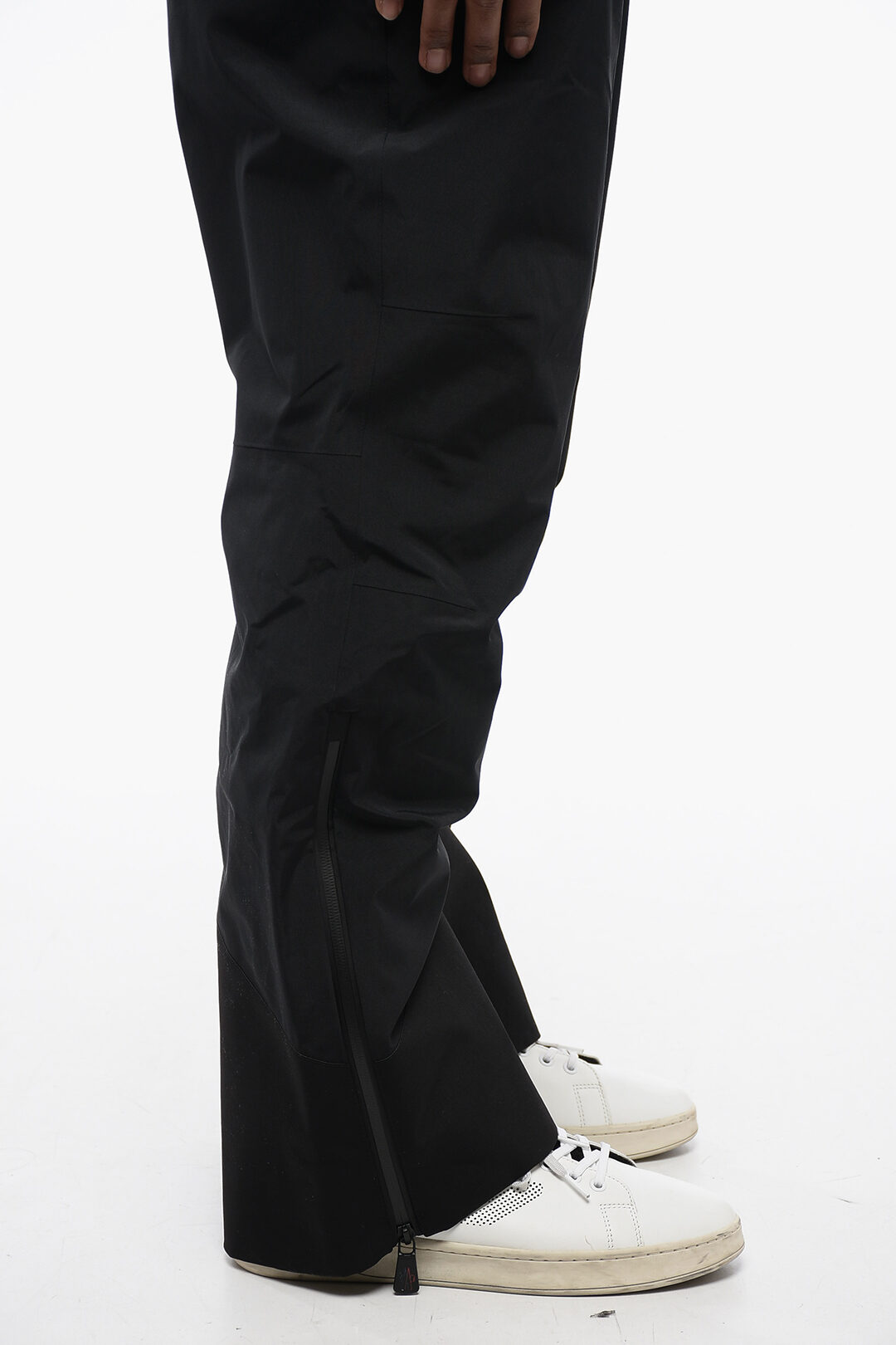 MONCLER GAMME GLEU Navy Pants 3