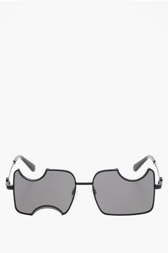 Iconic Motif Salvad…