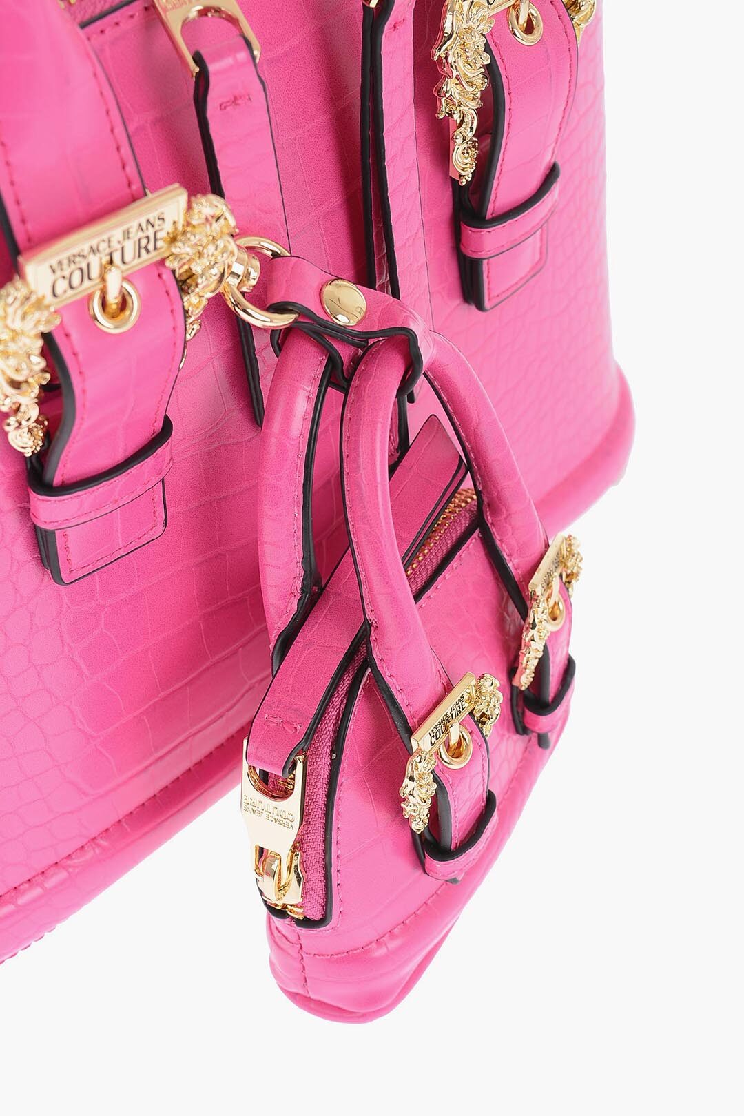 Women's crocodile cut-out sandal in pink