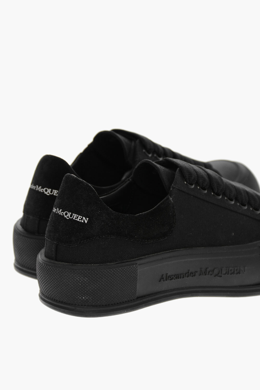 Lace up DECK PLIMSOLL Sneakers with Suede Detail