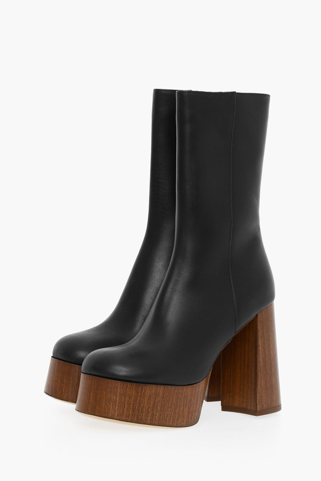 Friday night deals platform boot