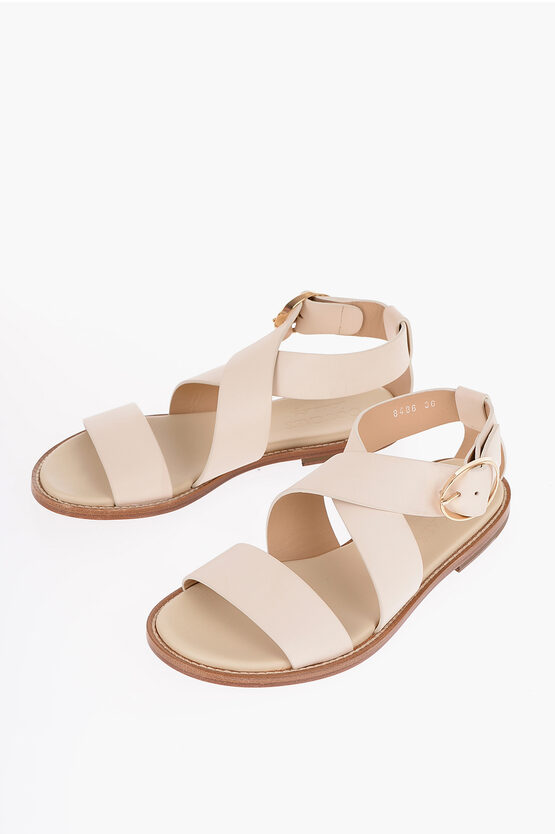 Doucal's Leather Sandals With Golden Buckle In Pink