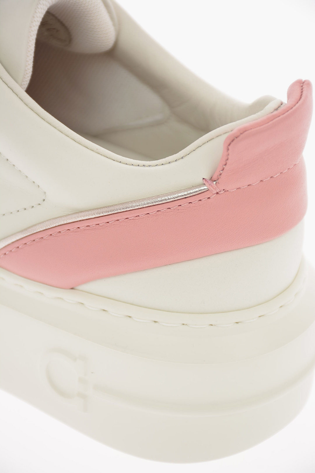 SALVATORE FERRAGAMO アキレス レスアッフ スニカ 【関税込】 レースアップスニーカー - ウィメンズ | Ferragamo