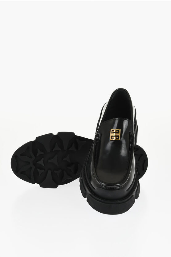 Givenchy Leather Terra Loafers With Front Monogram In Black