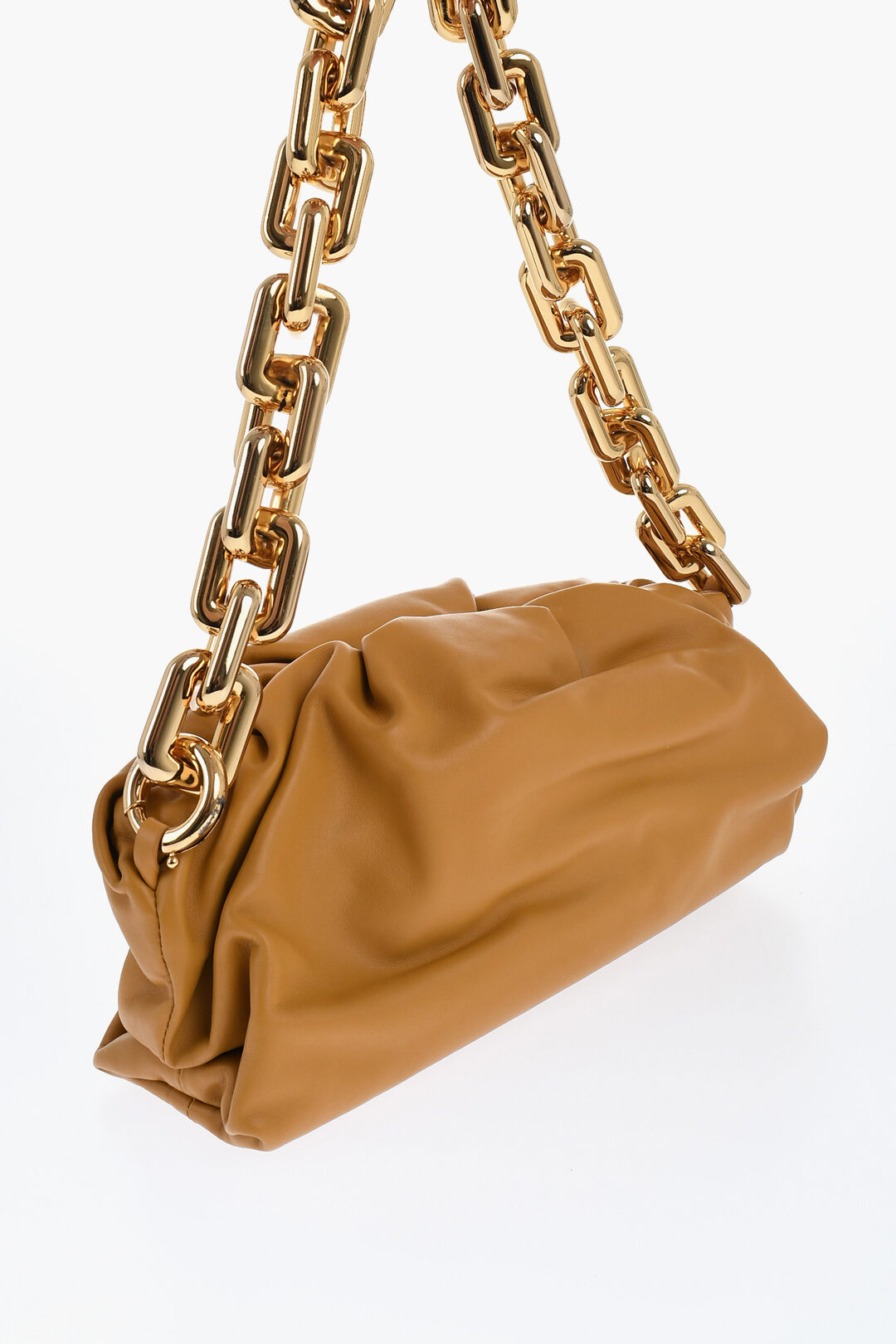 Bottega Veneta Leather THE CHAIN POUCH Bag with Magnetic