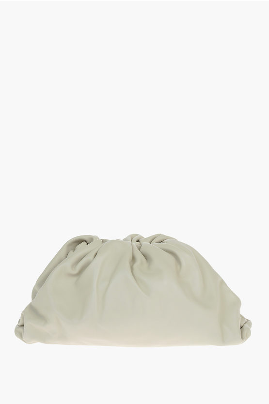 Bottega Veneta Leather The Pouch Handbag With Magnetic Closure In Gray