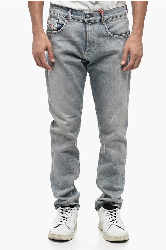 Light-Washed 2019 D… - image