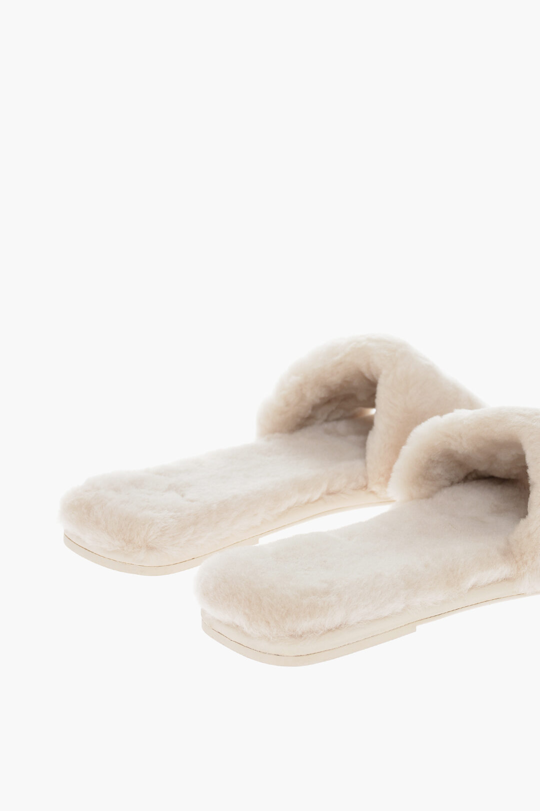 Tory burch fuzzy discount slippers