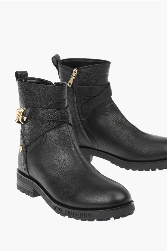 Moschino Love Textured Leather Boots With Golden Chain In Black