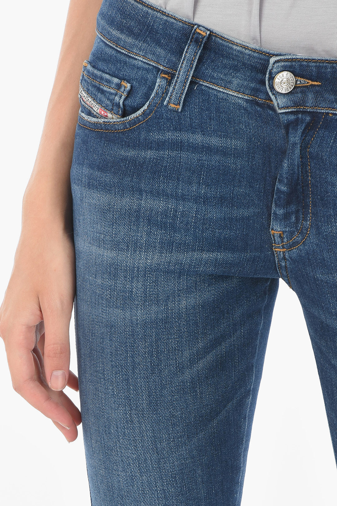 Wedstrijd Zachtmoedigheid Staat Diesel low waist SLANDY-LOW super skinny fit jeans damen - Glamood Outlet