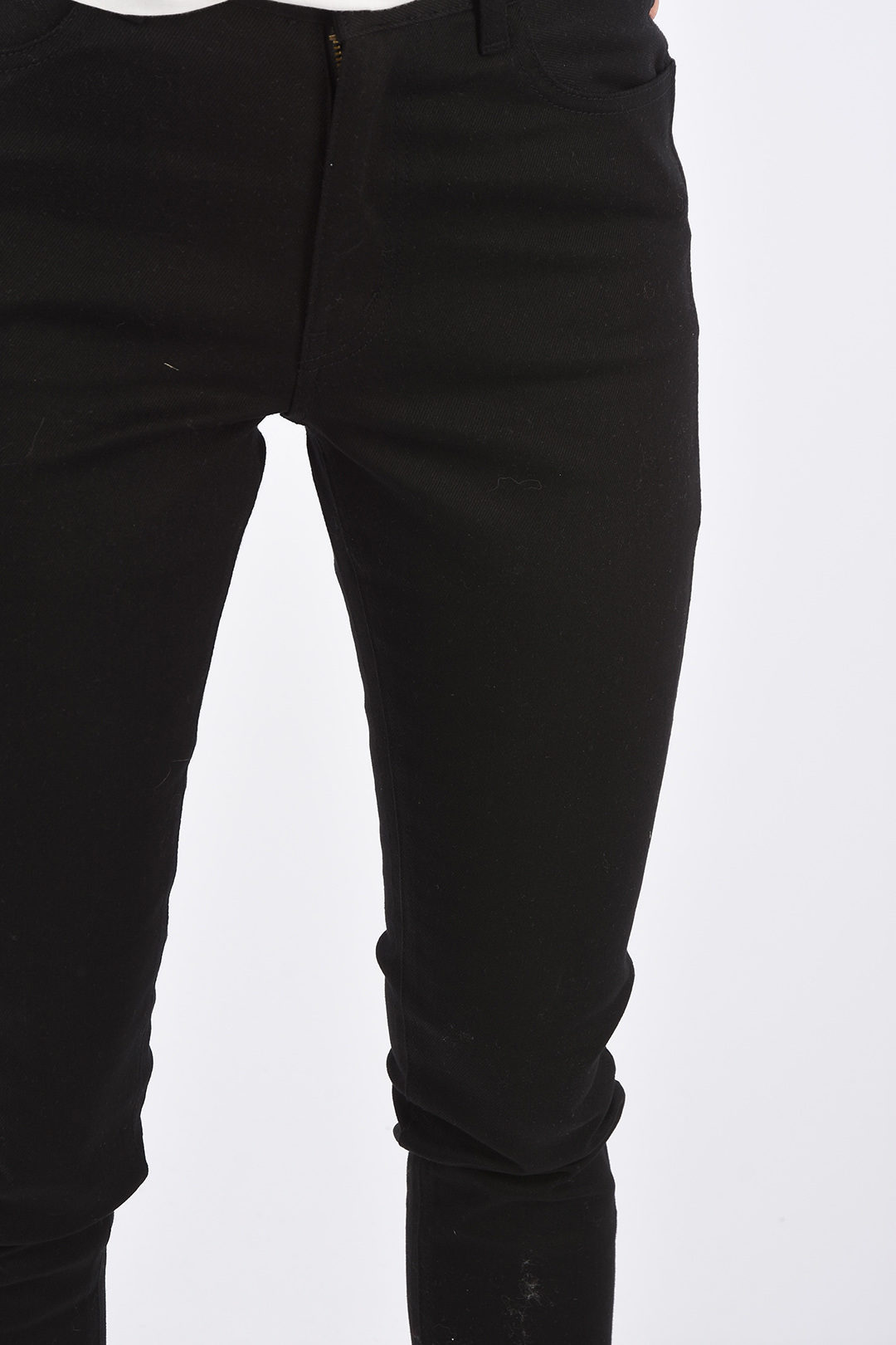 Mid-rise waist straight fit jeans