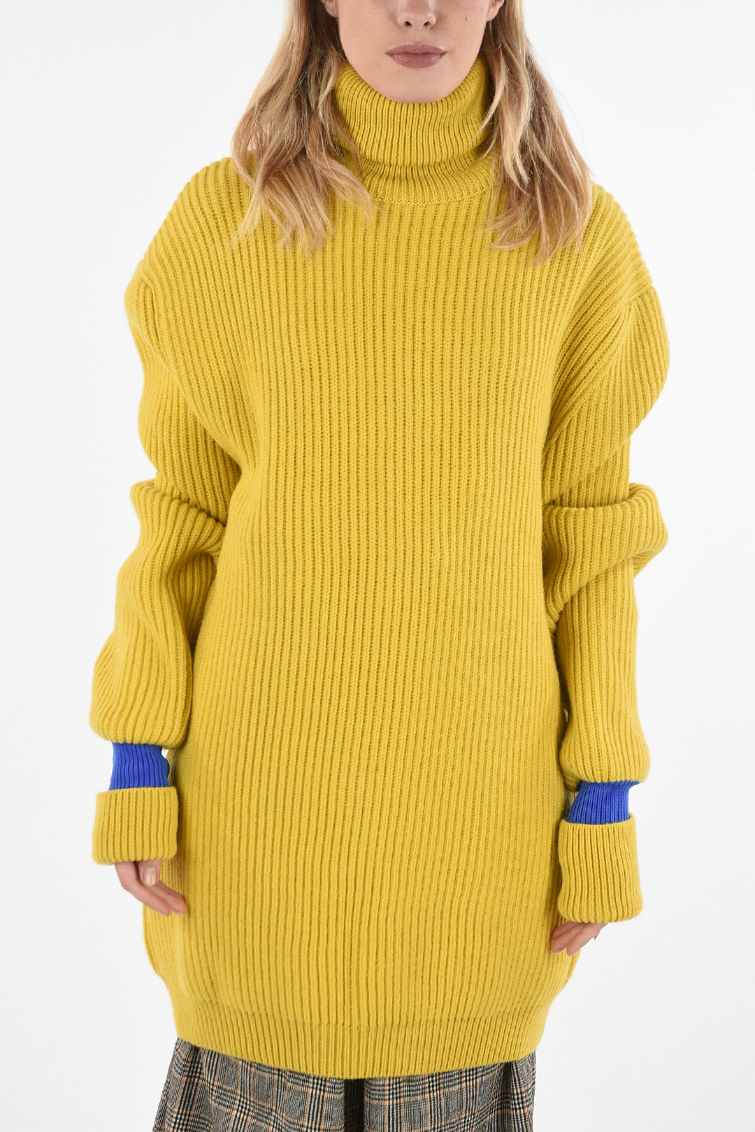 ribbed turtleneck sweater