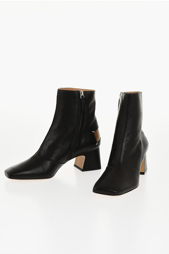 Maison Margiela Mm22 Leather Ankle Boots With Squared Toe And Zip Closure He In Black