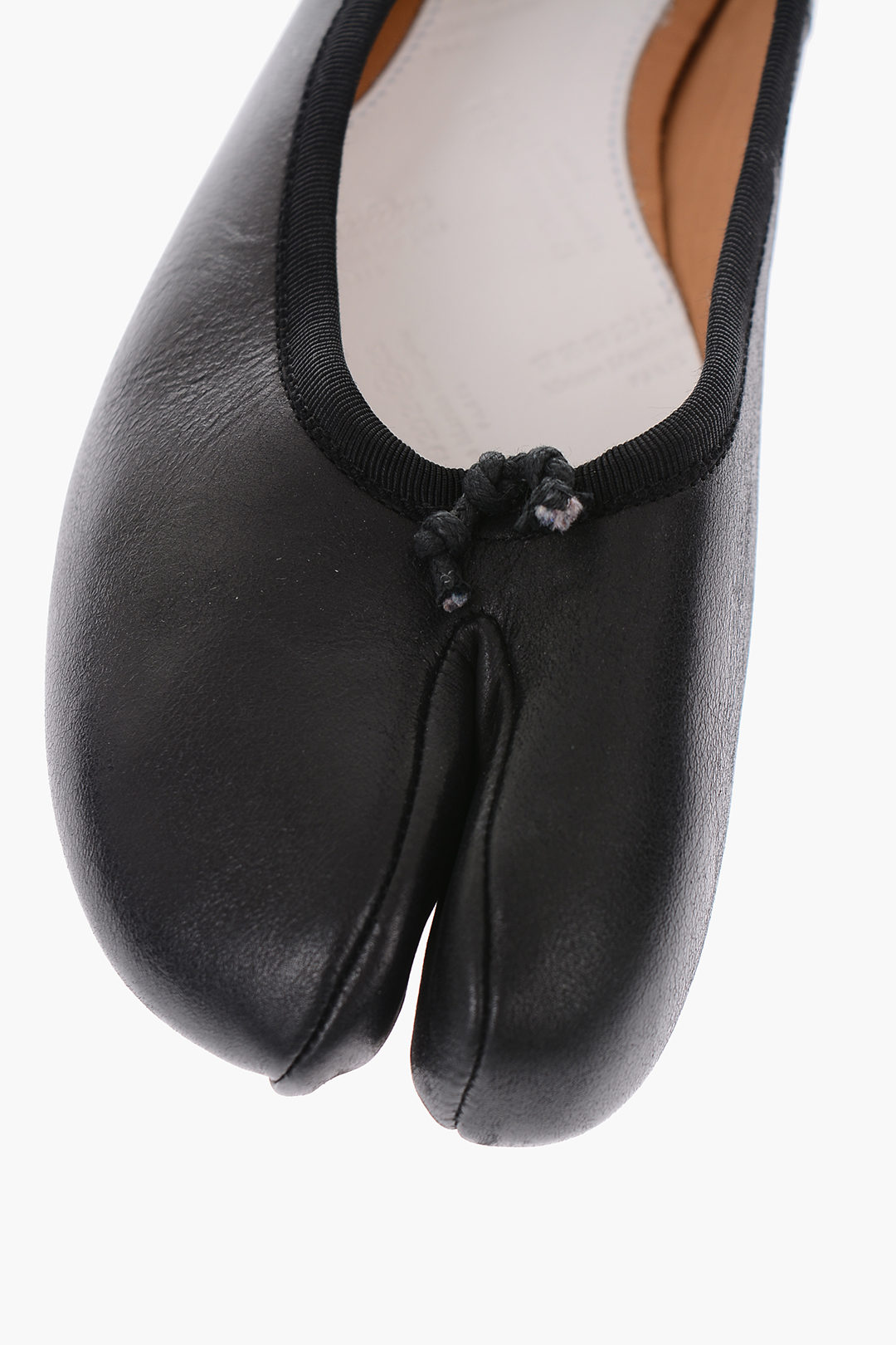 【Maison Margiela】Tabi leather ballet flats Tabi leather ballet flats in black - Maison Margiela | Mytheresa