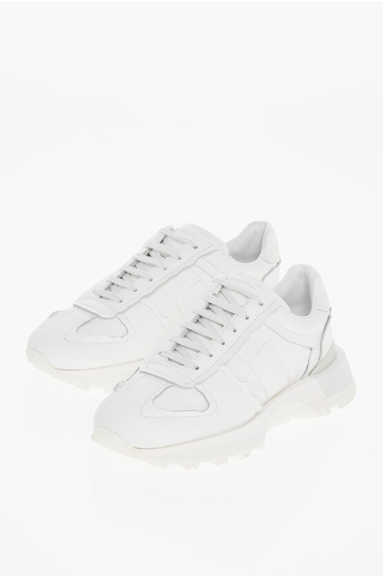 Maison Margiela Mm22 Solid Color Leather Low Top Sneakers In White